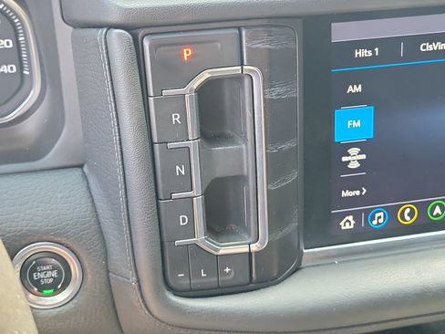 Used 2021 GMC Yukon Denali w/ Denali Premium Package AWD/4WD image 31