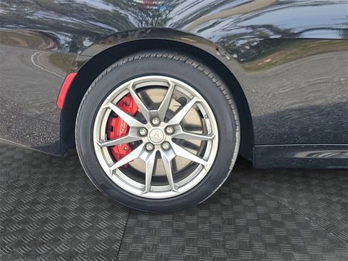 Used 2025 Dodge Charger R/T Scat Pack w/ Track Pack image 5