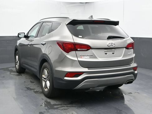 Used 2018 Hyundai Santa Fe Sport w/ 2.4L Value Package 02 FWD image 10
