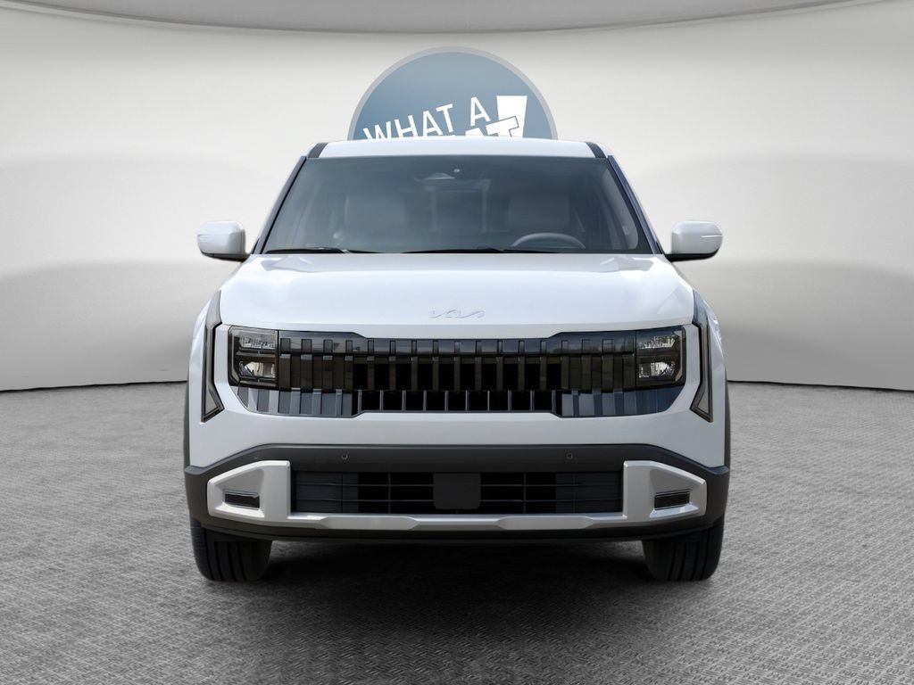 New 2027 Kia Seltos LX FWD image 2