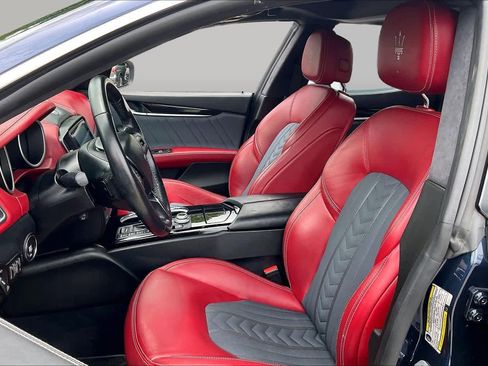 Used 2019 Maserati Ghibli GranLusso RWD image 8