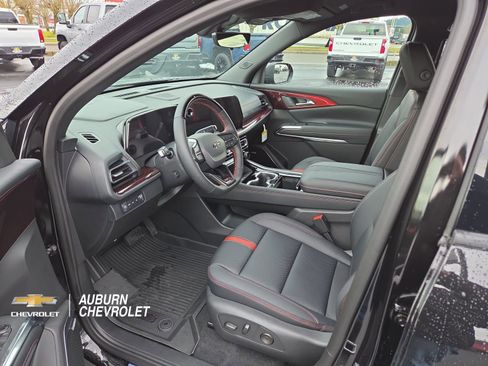 New 2026 Chevrolet Traverse RS w/ LPO, Floor Liner Package AWD/4WD image 13