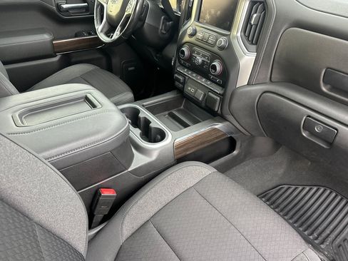 Used 2022 Chevrolet Silverado 1500 RST w/ Convenience Package II image 18