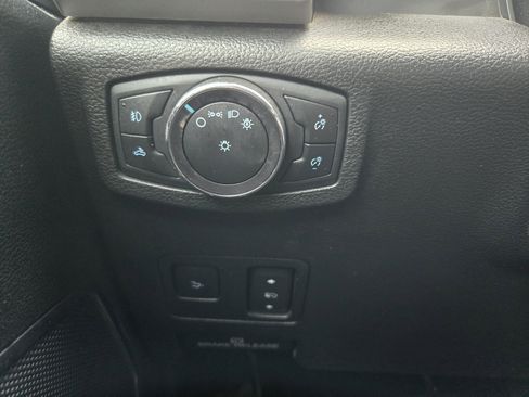 Used 2020 Ford F250 Lariat w/ Lariat Ultimate Package image 15