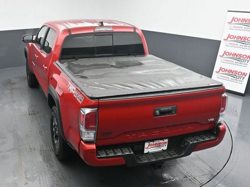 Used 2021 Toyota Tacoma TRD Off-Road w/ Technology Package image 32