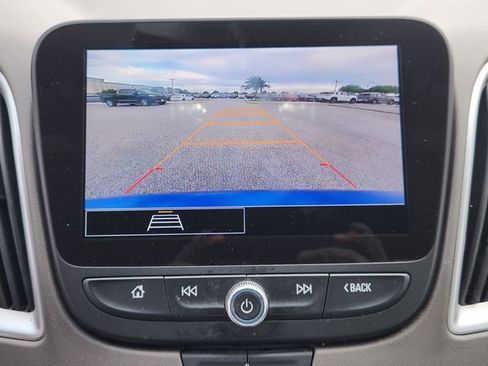 Used 2023 Chevrolet Malibu LT FWD image 13