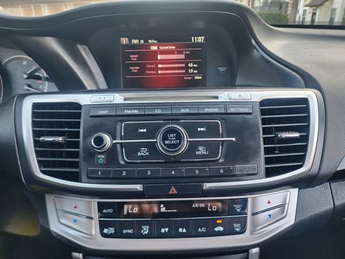 Used 2013 Honda Accord Sport image 28