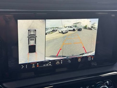 Certified 2025 GMC Sierra 1500 AT4 w/ AT4 Preferred Package AWD/4WD image 39