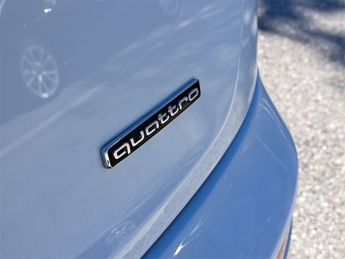 Certified 2023 Audi Q5 2.0T Premium w/ Convenience Package image 6