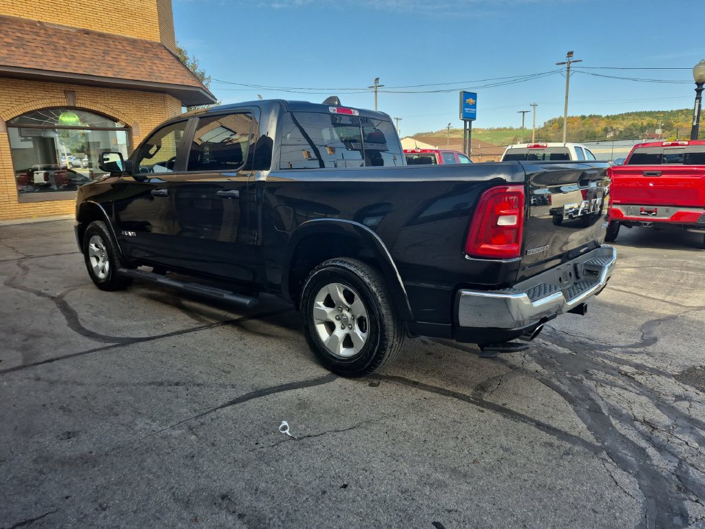 Used 2025 RAM 1500 Big Horn AWD/4WD image 13