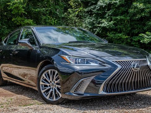 Used 2020 Lexus ES 350 w/ Premium Package FWD image 7
