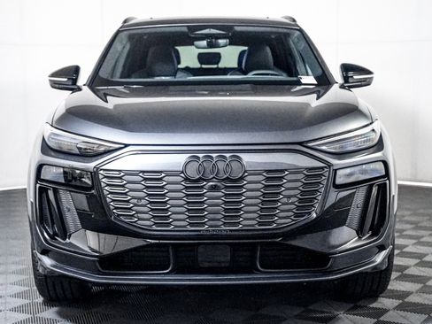 New 2025 Audi SQ6 e-tron Premium Plus image 9