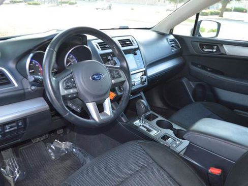 Used 2015 Subaru Outback 2.5i Premium AWD/4WD image 12