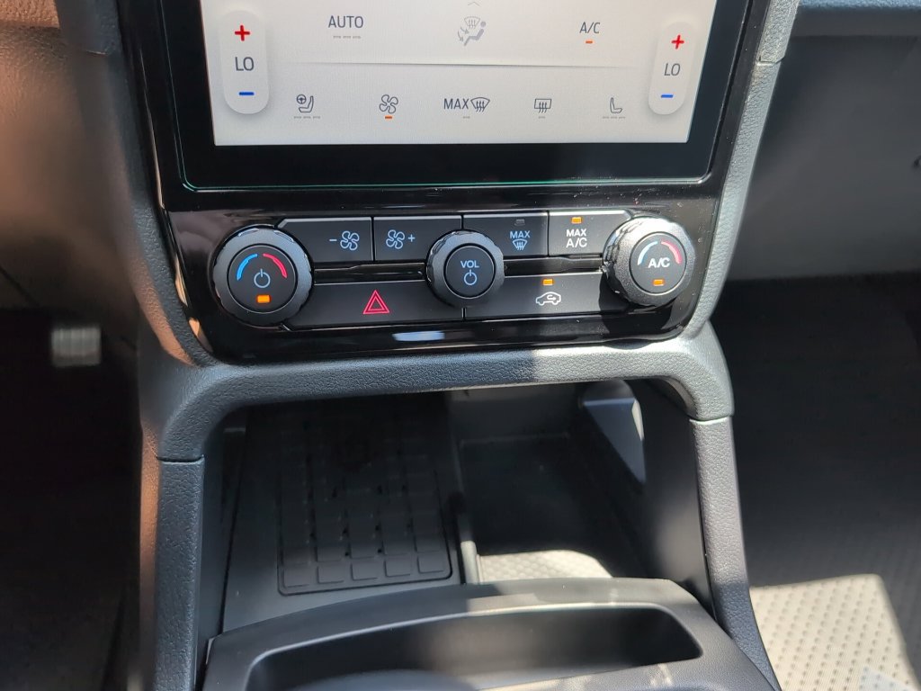 New 2026 Ford Ranger Lariat w/ Black Appearance Package AWD/4WD image 18