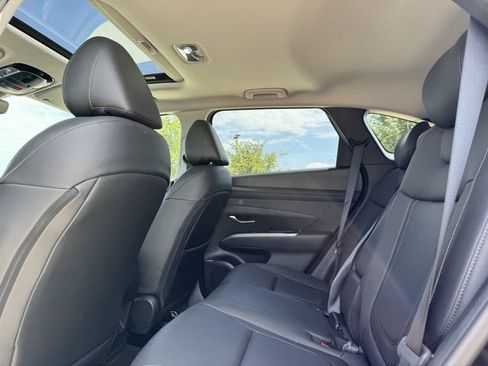 Used 2025 Hyundai Tucson SEL FWD image 22