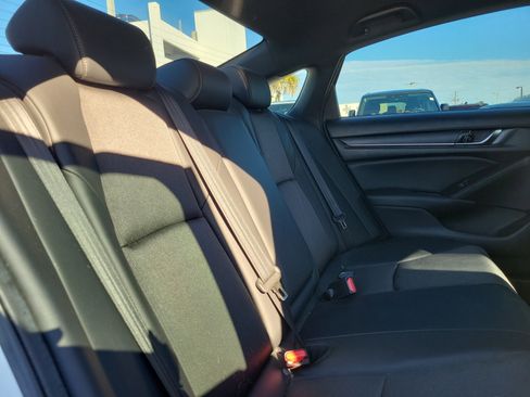 Used 2022 Honda Accord Sport image 29