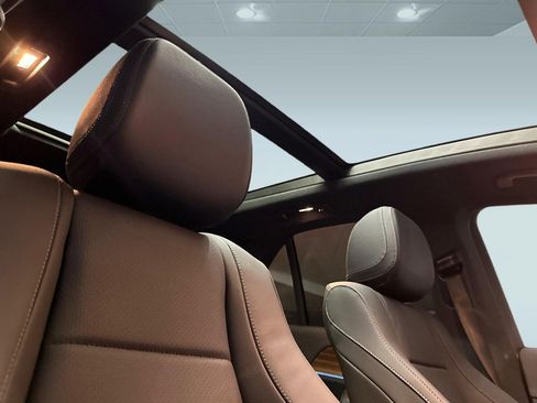 Used 2026 Mercedes-Benz GLE 350 4MATIC image 9