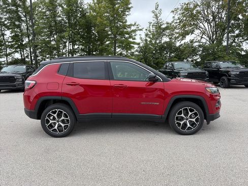 New 2026 Jeep Compass Limited AWD/4WD image 5