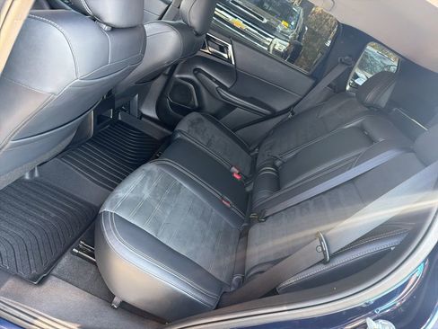 Used 2024 Mitsubishi Outlander SE image 23