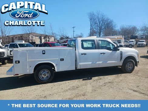 New 2026 Ford F250 XL w/ XL Chrome Package RWD image 6