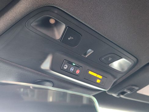 Used 2023 Chevrolet Camaro SS RWD image 28