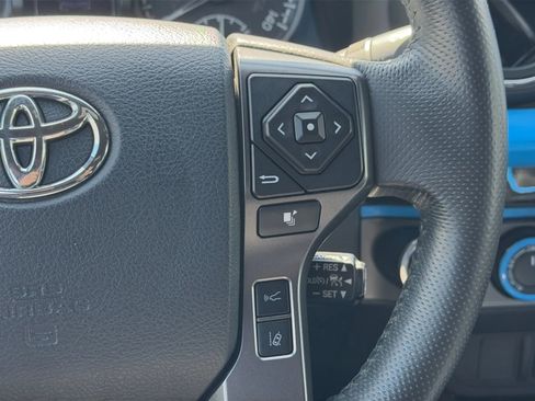 Used 2019 Toyota Tacoma TRD Off-Road AWD/4WD image 23