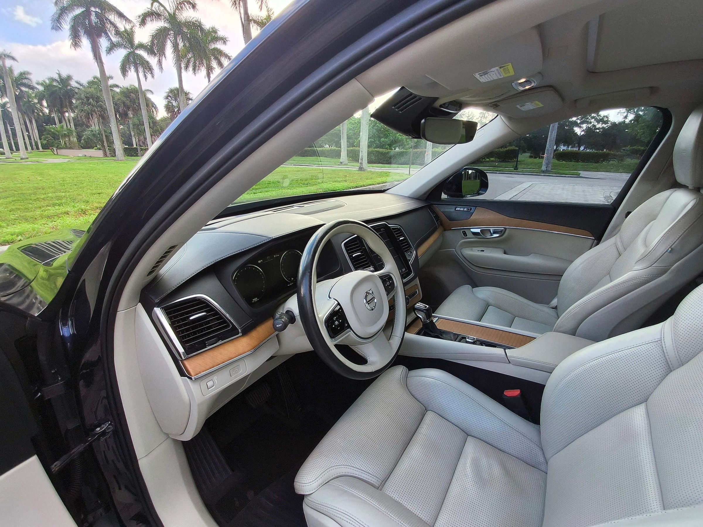 Used 2019 Volvo XC90 T6 Inscription w/ Advanced Package AWD/4WD image 6