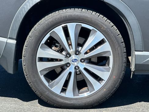 Used 2019 Subaru Ascent Touring w/ Popular Package #3 AWD/4WD image 31