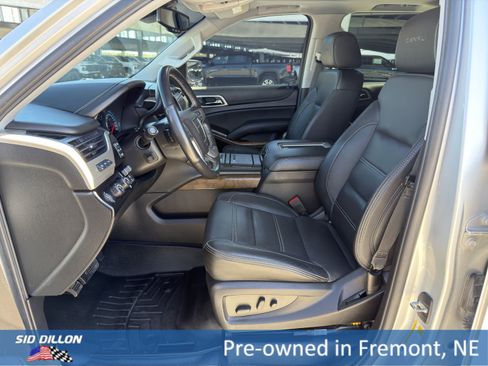 Used 2020 GMC Yukon XL Denali w/ Open Road Package AWD/4WD image 18