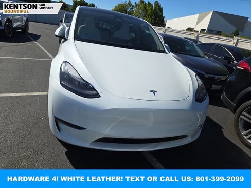 Used 2023 Tesla Model Y Performance AWD/4WD image 6