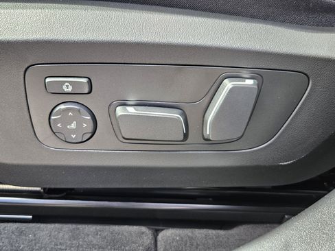 New 2025 BMW X3 xDrive30i w/ Premium Package image 13