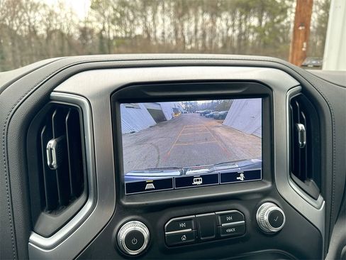 Used 2022 GMC Sierra 1500 SLT w/ SLT Premium Plus Package image 28