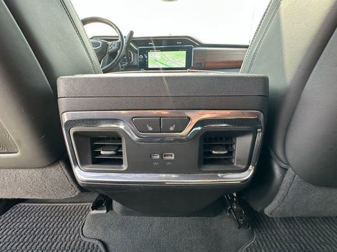 Used 2025 GMC Sierra 2500 Denali Ultimate AWD/4WD image 7