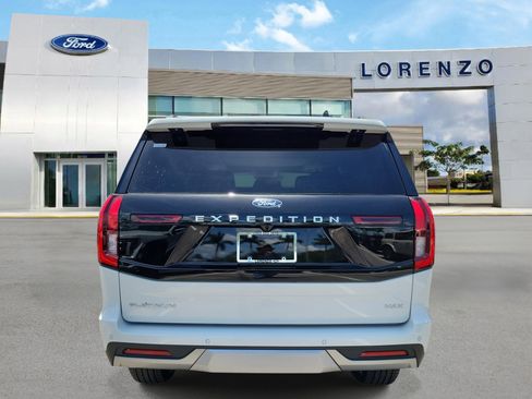 New 2026 Ford Expedition Max Platinum w/ Driver's Package AWD/4WD image 5