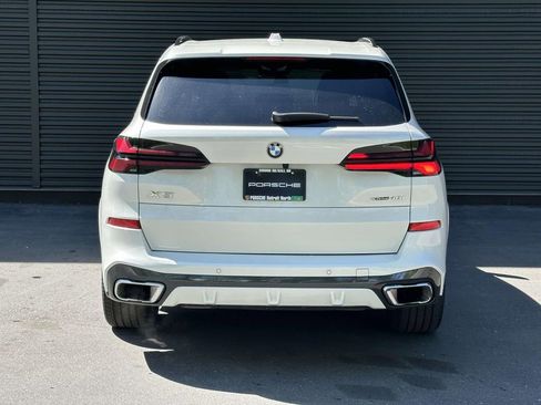 Used 2025 BMW X5 xDrive40i AWD/4WD image 4