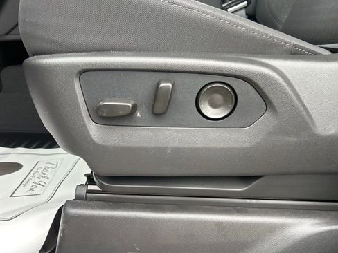 New 2026 Chevrolet Silverado 2500 Custom w/ Custom Convenience Package image 16