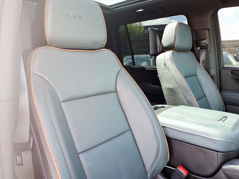 Used 2026 GMC Yukon XL AT4 w/ AT4 Premium Plus Package image 12
