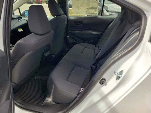 Used 2026 Toyota Corolla LE image 10