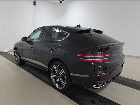 Used 2025 Genesis GV80 3.5T e-SC AWD/4WD image 3