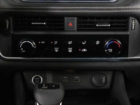 Certified 2021 Nissan Rogue S FWD image 22