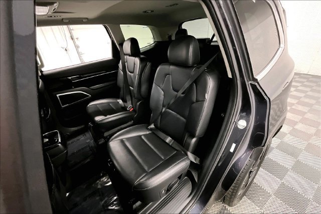Used 2025 Kia Telluride S AWD/4WD image 25