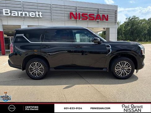 Certified 2025 Nissan Armada SL w/ Captain's Chari Seat Package RWD image 8