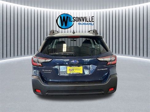 Used 2025 Subaru Outback image 19