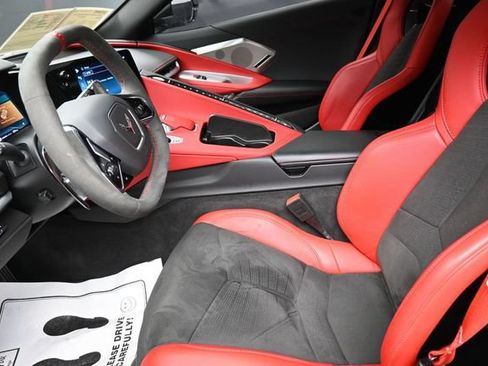 Certified 2024 Chevrolet Corvette Stingray Preferred Conv w/ Z51 Performance Package RWD image 15