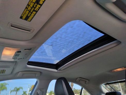 Used 2014 Lexus IS 350 w/ Luxury Package w/Gray Wood image 24