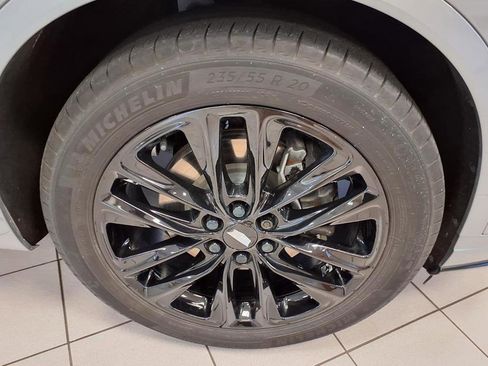 Certified 2024 Cadillac XT6 Premium Luxury w/ Technology Package image 8