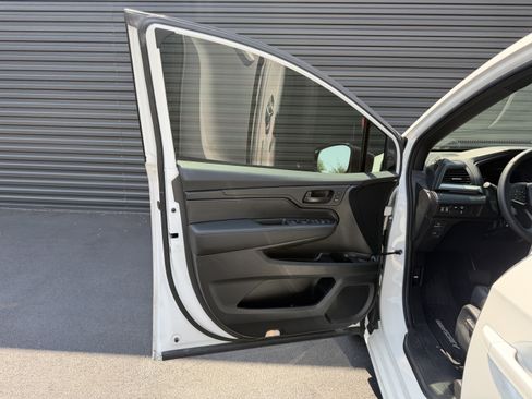 Used 2023 Honda Odyssey Sport image 22