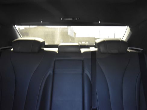 Used 2014 Mercedes-Benz S 550 Sedan image 10