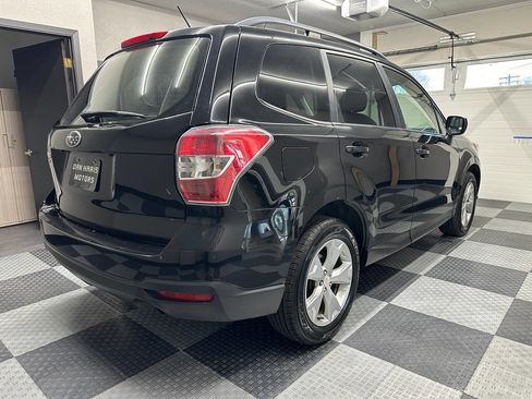 Used 2015 Subaru Forester 2.5i Premium w/ All-Weather Package AWD/4WD image 8