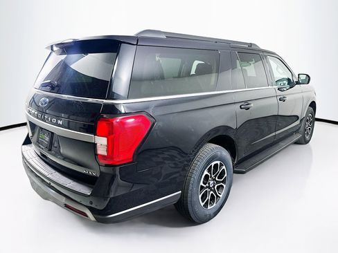 Used 2024 Ford Expedition Max XLT RWD image 9